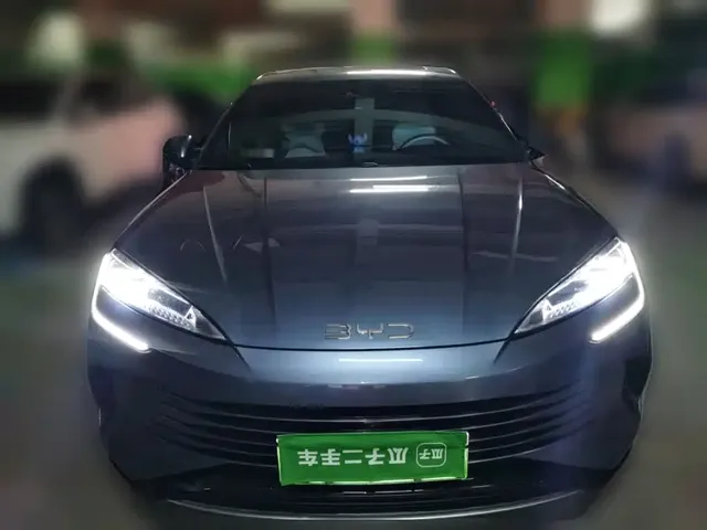 BYD Seal 2024 Glory Edition DM-i 1.5T 121km Honor