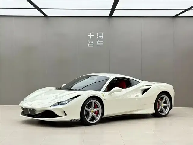 Ferrari F8 2019 Tributo 3.9T V8