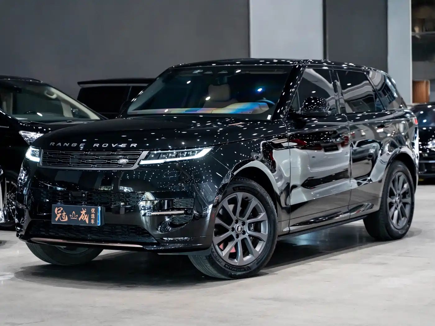 Land Rover Range Rover Sport 2023 400PS Dynamic SE