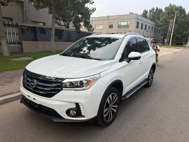 GAC Trumpchi GS4 New Energy 2017 1.5L PHEV Premium Edition