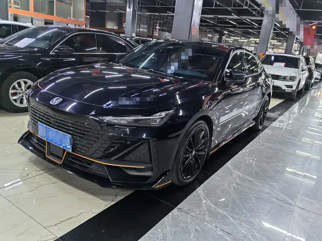 Changan UNI-V 2023 1.5T Sport Edition