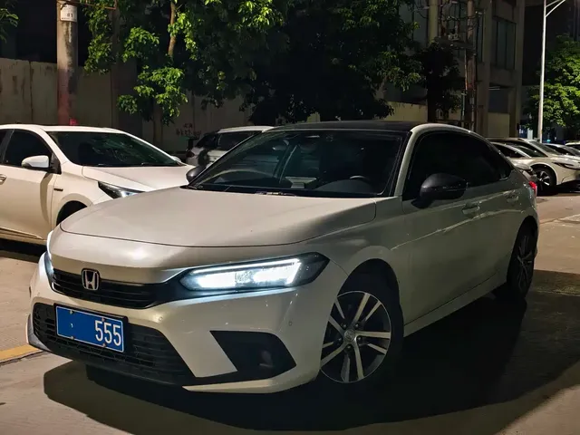 Honda Civic 2023 240TURBO CVT Dynamic Edition