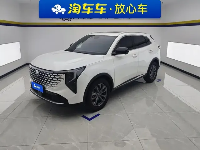 Changan CS55 PLUS 2025 1.5T Standard Edition