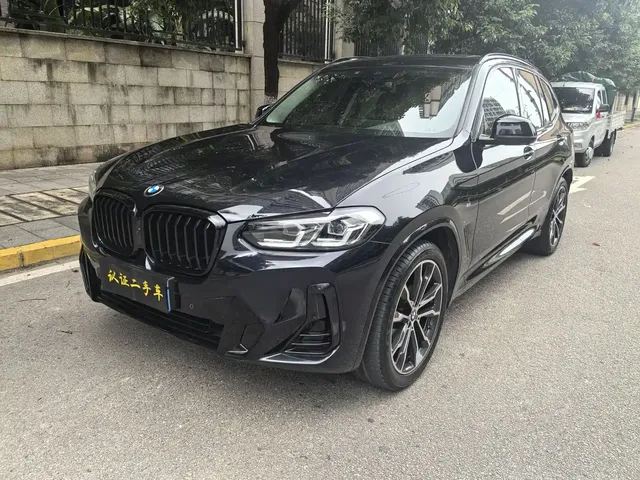 BMW X3 2022 xDrive30i Leading M Night Package