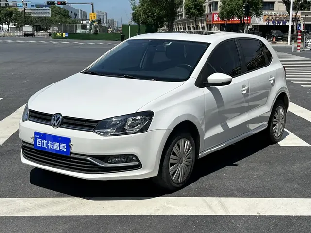 Volkswagen Polo 2016 1.6L Automatic Comfort
