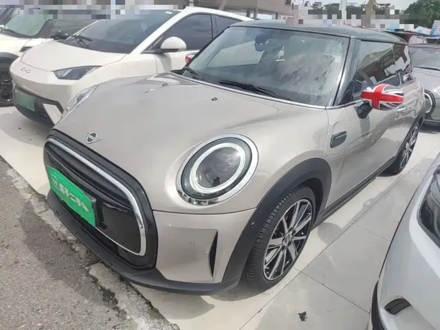 MINI MINI 2022 Facelift 1.5T COOPER Artist