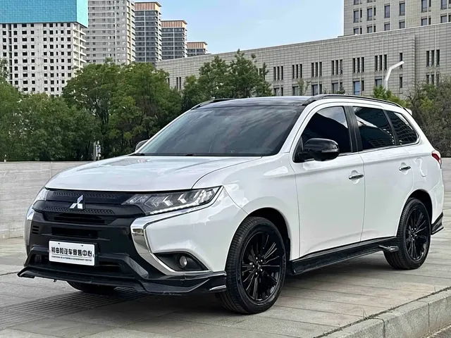 Mitsubishi Outlander 2021 2.4L 4WD Yaodong Edition 5-seater