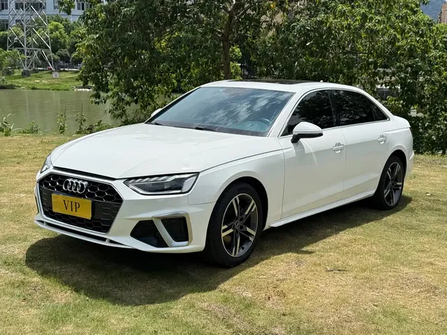 Audi A4L 2022 40 TFSI Luxury Dynamic