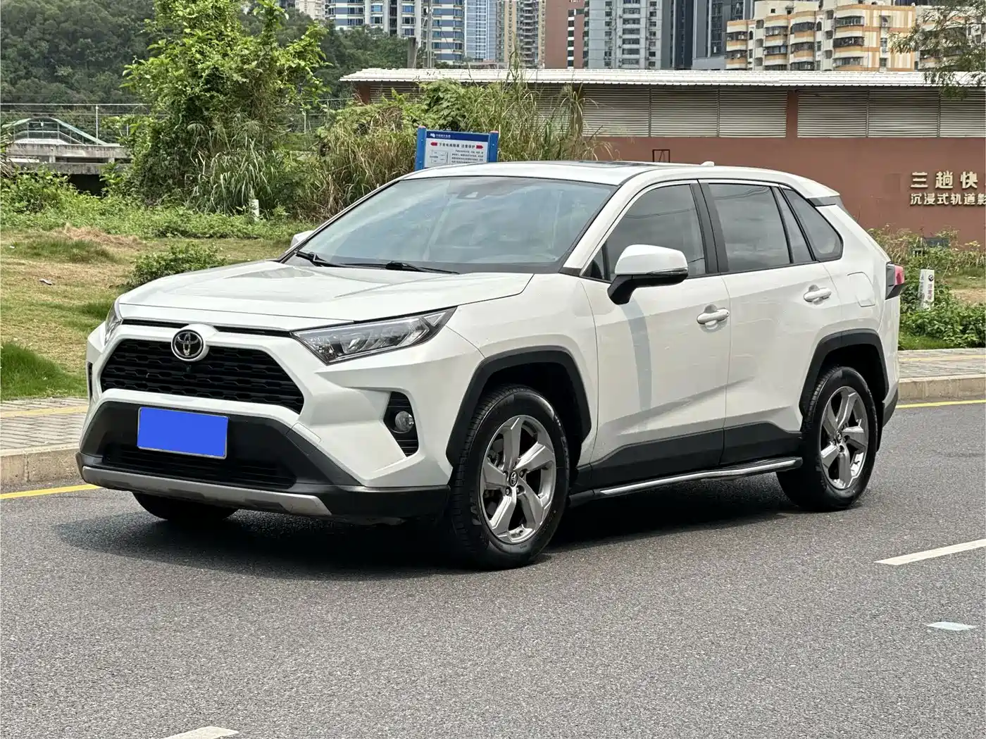 Toyota RAV4 Rongfang 2022 2.0L CVT 2WD Trend Plus Edition