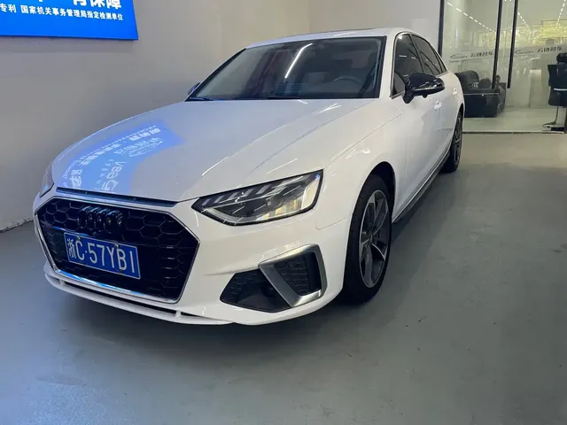 Audi A4L 2020 40 TFSI Fashion Dynamic Edition