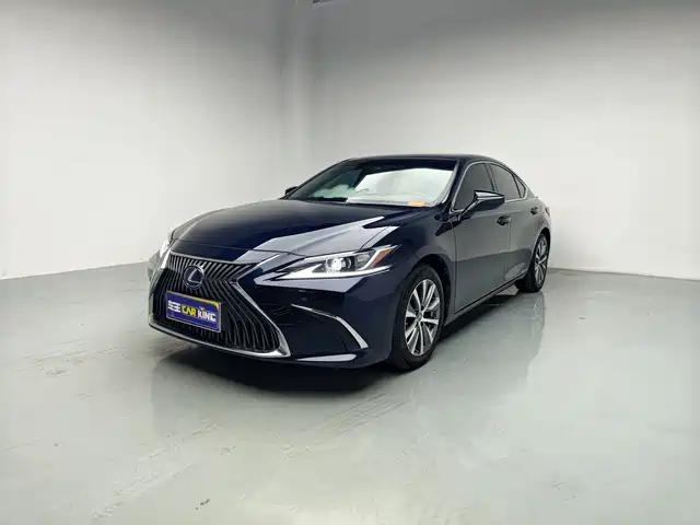 Lexus ES 2020 Model 300h Excellence Edition