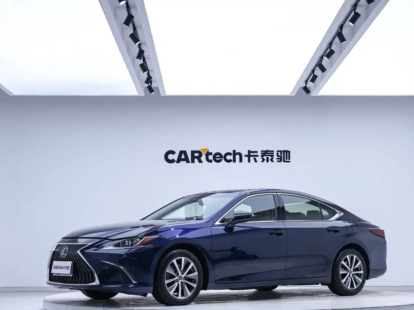 Lexus ES 2020 200 Excellence