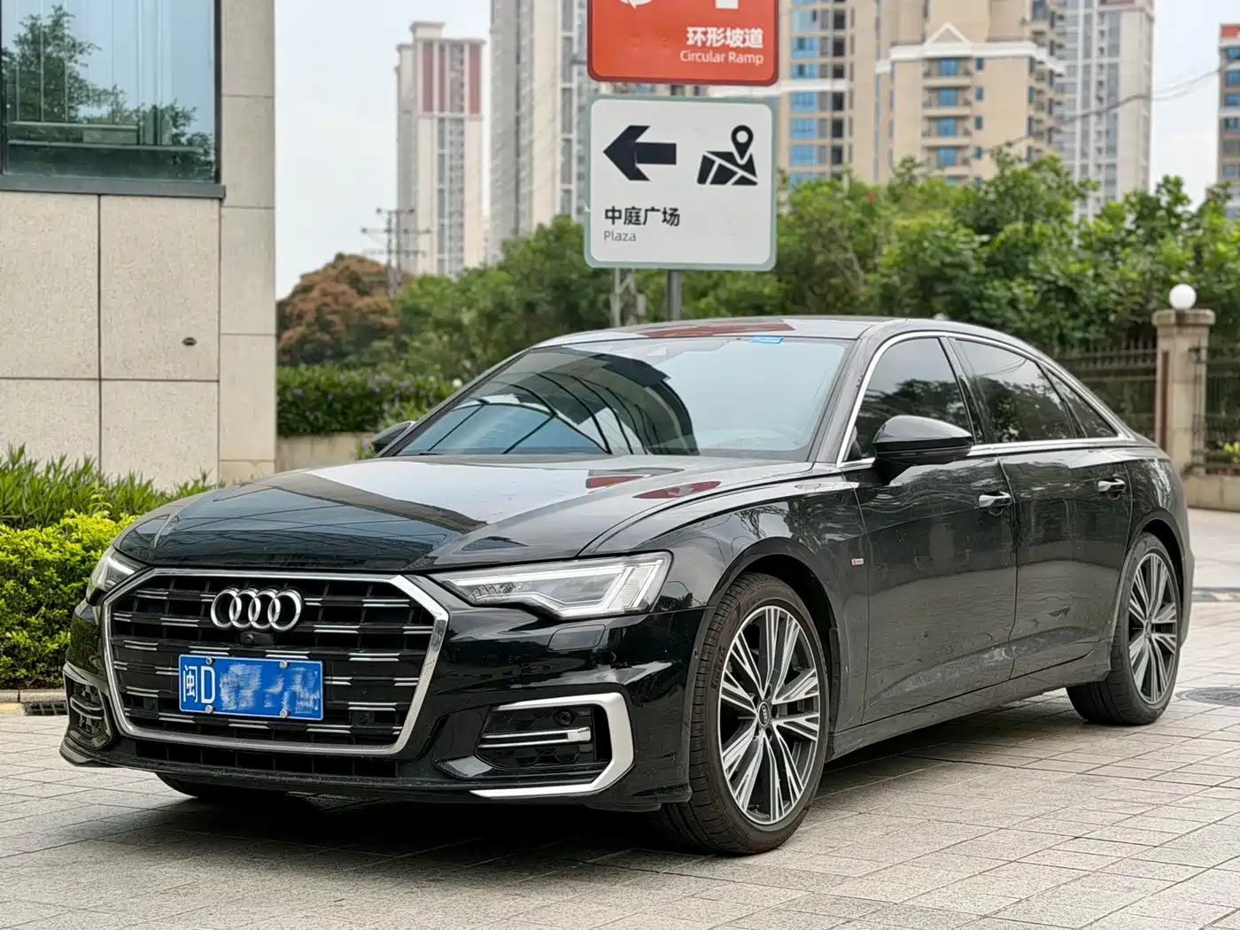 Audi A6L 2023 45 TFSI Premium Selection Dynamic