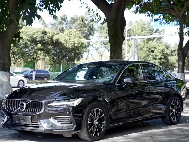 Volvo S60 2020 T4 Momentum Luxury Edition