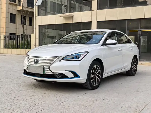 Changan Eado New Energy 2019 EV460 Sharing Edition
