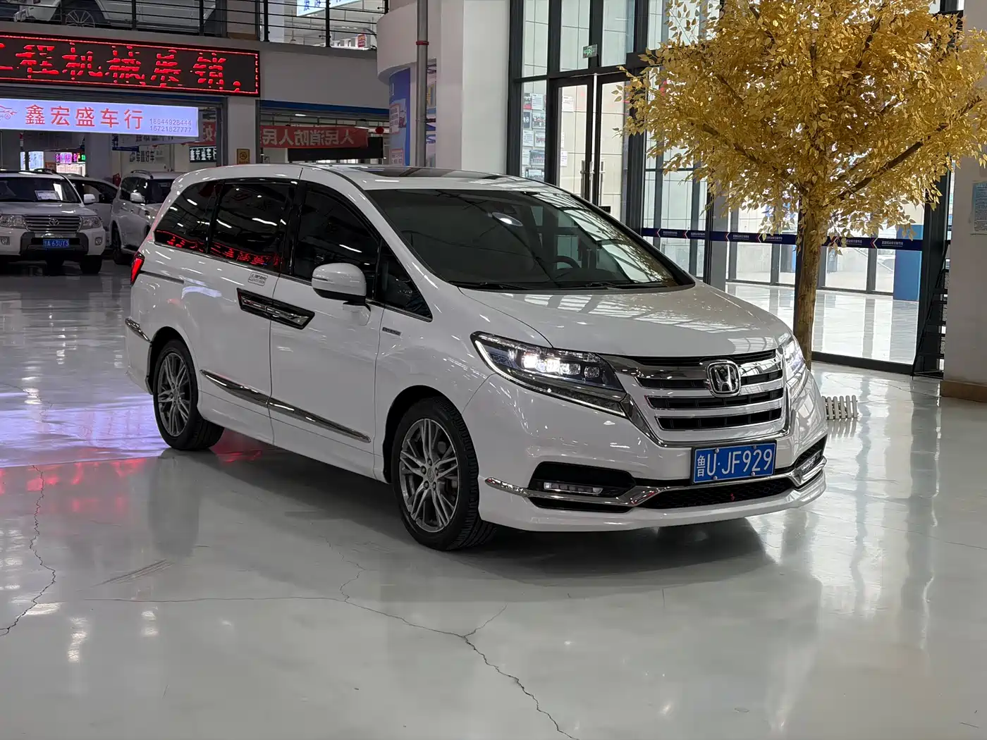 Honda Elysion 2019 2.0L Hybrid Comfort Edition