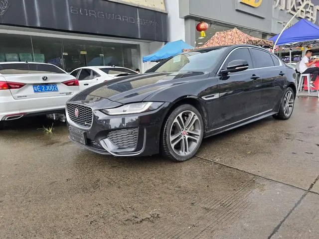 Jaguar XEL 2023 2.0T 250PS R-DYNAMIC S Progressive Sport