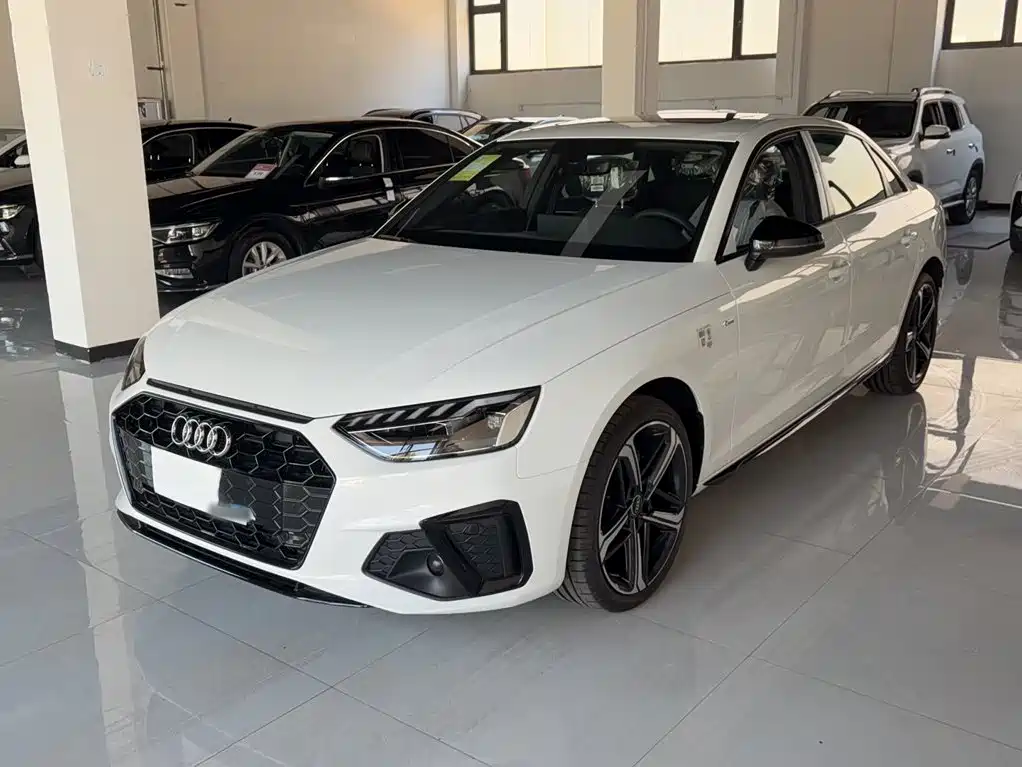 Audi A4L 2024 40 TFSI Luxury Dynamic