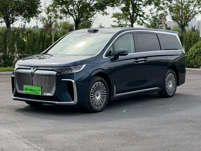 Voyah Auto Voyah Dreamer 2025 PHEV AWD Flagship Qian Kun Edition