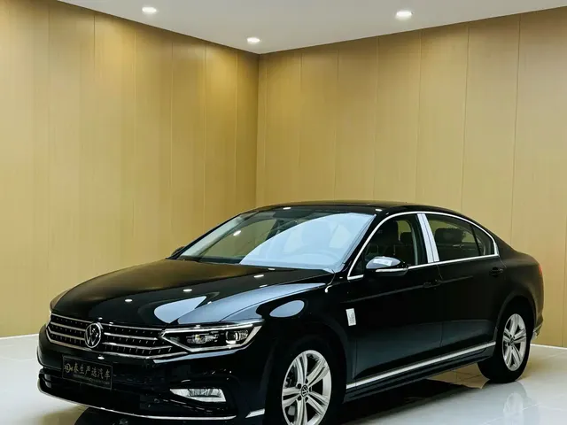 Volkswagen Magotan 2023 2 Million Units Commemorative Edition 280TSI DSG Comfort