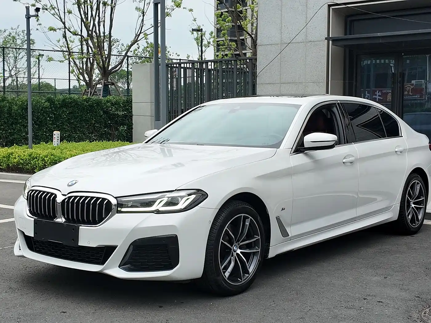 BMW 5 Series 2022 Model Second Facelift 525Li M Sport Package