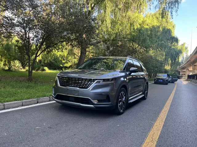 Kia Carnival 2021 2.0T Flagship Edition