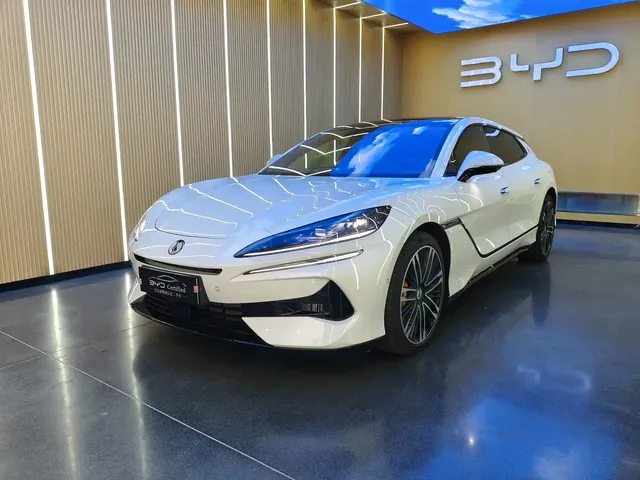 Denza Z9GT 2024 1100 AWD Ultra Edition