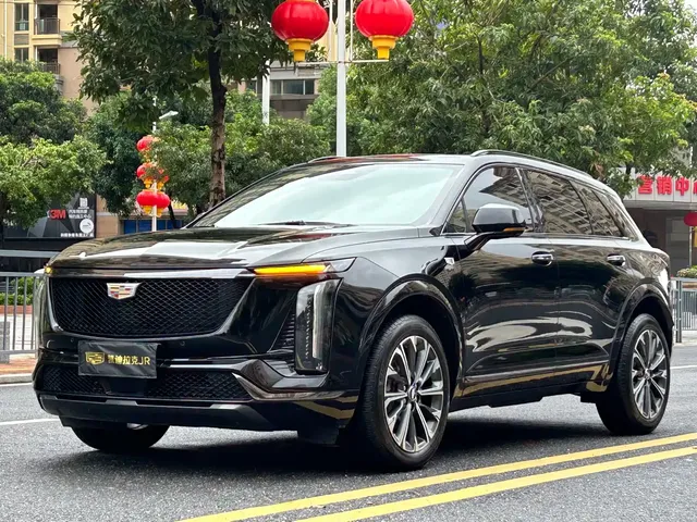 Cadillac XT5 2025 2.0T Luxury