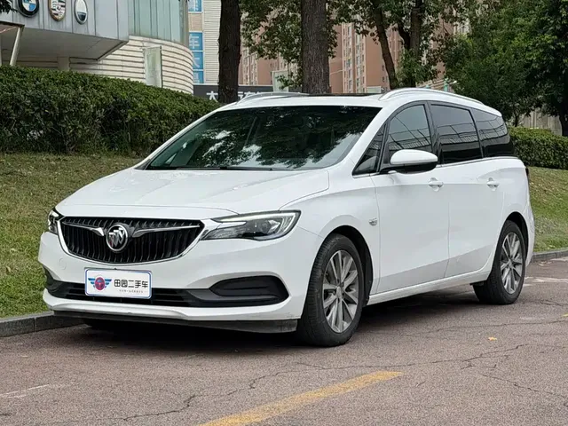 Buick GL6 2021 323T Mild Hybrid Connected Luxury