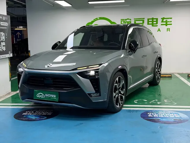 NIO ES8 2020 415KM Signature Edition 6-Seater