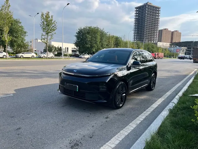 Li Auto L6 2024 Pro
