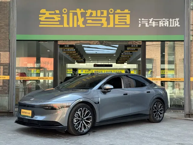 ZEEKR 007 2024 RWD Intelligent Driving Edition 100kWh