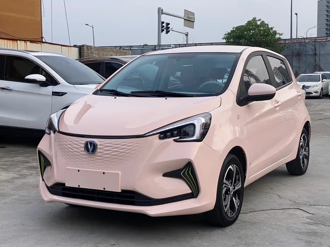 Changan Oshan Benben E-Star, 2022
