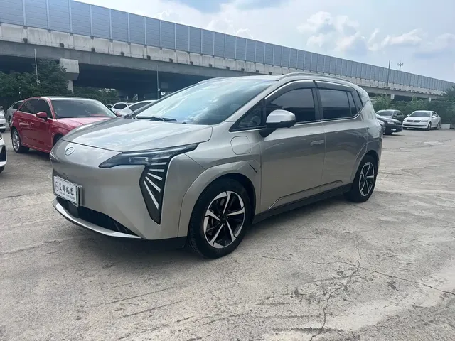 Aion Y 2023 Plus 610 Smart Leader Edition NCM