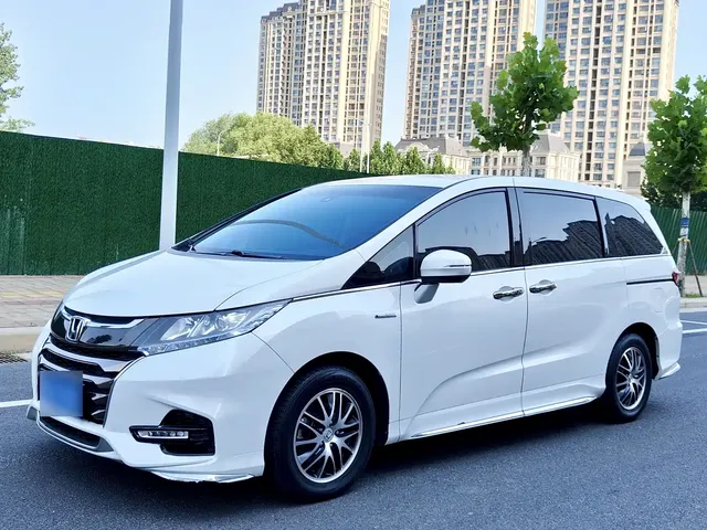 Honda Odyssey 2021 2.0L Sharp Premium Edition