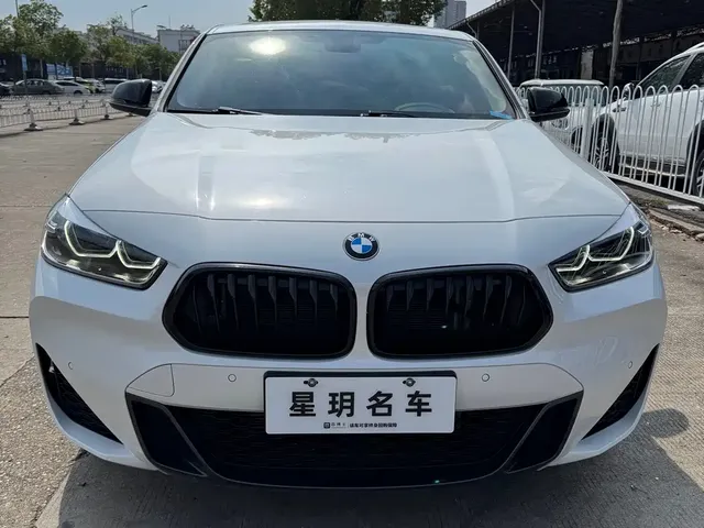 BMW X2 2023 sDrive25i M Sport Shadow Edition