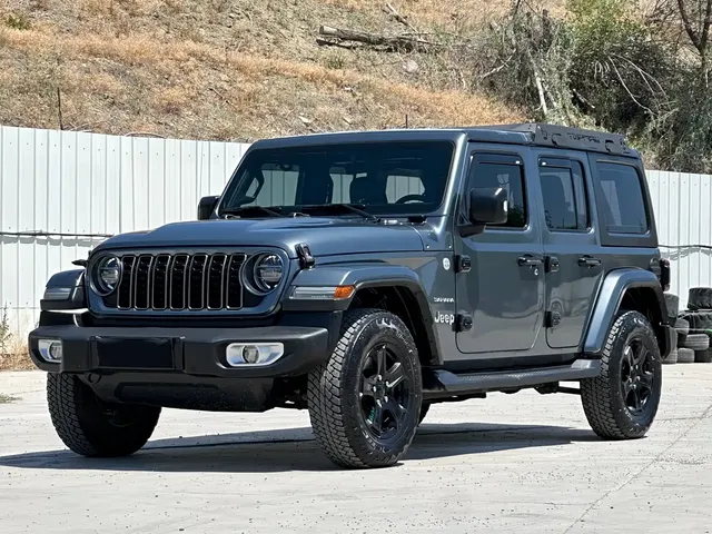 Jeep Wrangler 2019 2.0T Sahara 4-Door China V