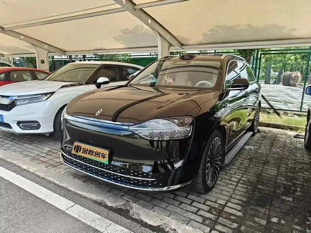 AITO Wenjie AITO M9 2024 Extended Range Ultra 42kWh 6-Seater