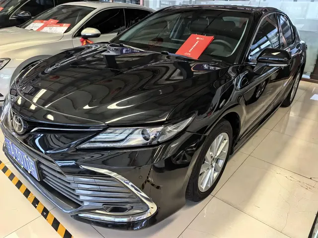 Toyota Camry 2021 2.0G Luxury Edition