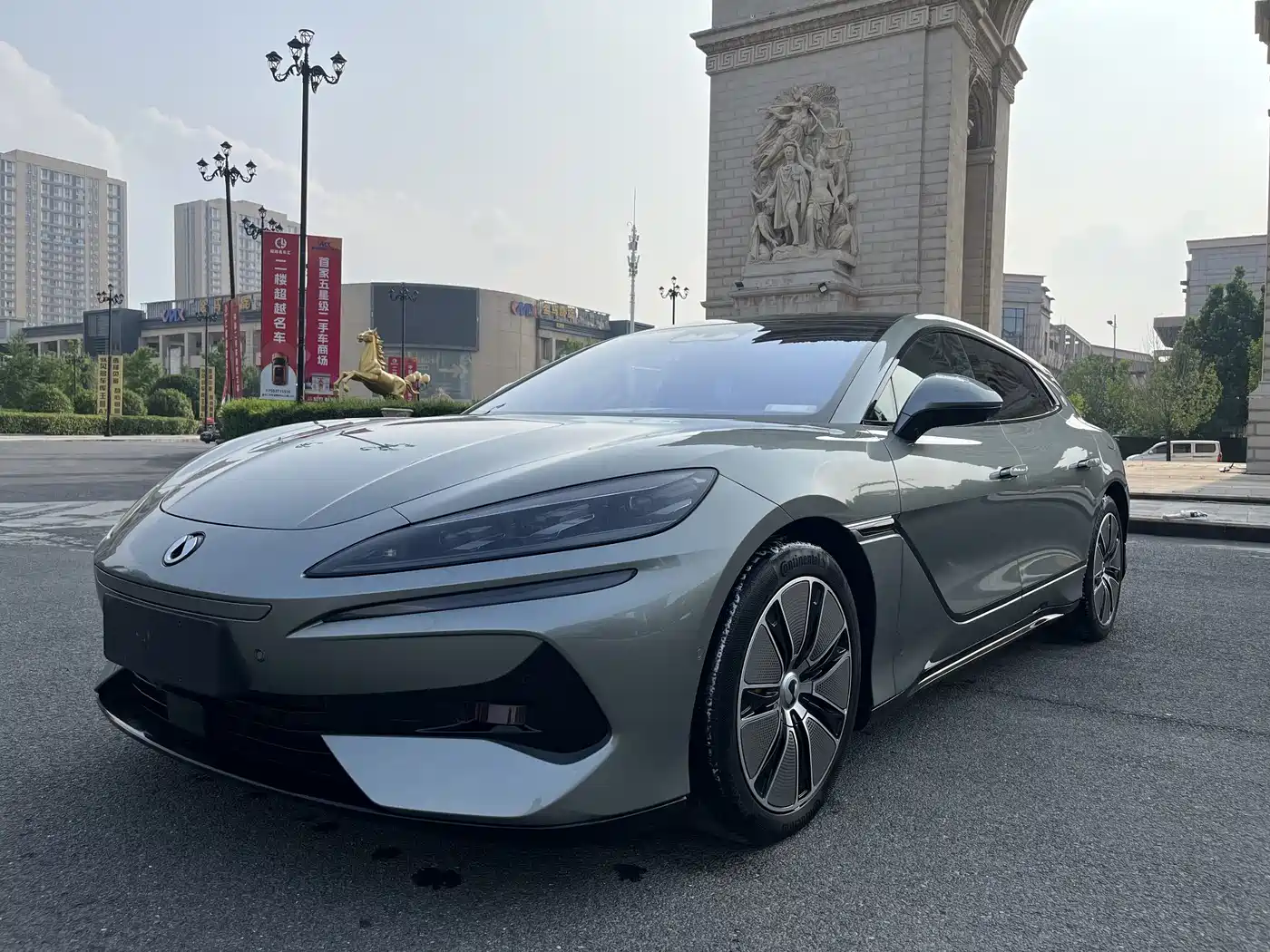 Denza Z9GT 2024 Model 1100 AWD Max Edition