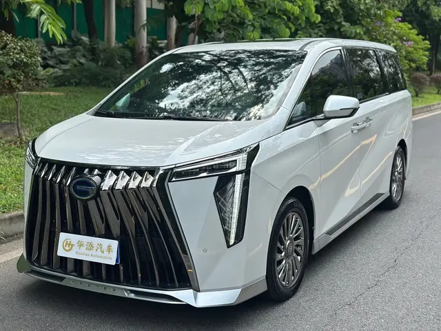 GAC Trumpchi M8 2023 Master Series Dual Hybrid Flagship Edition