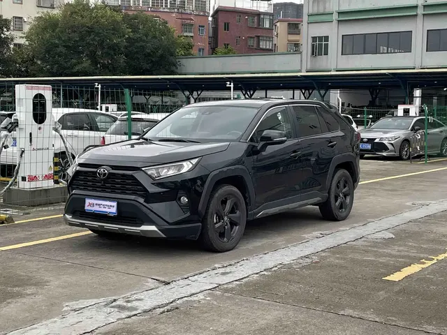 Toyota RAV4 Rongfang 2022 2.0L CVT 4WD Trend Plus Edition