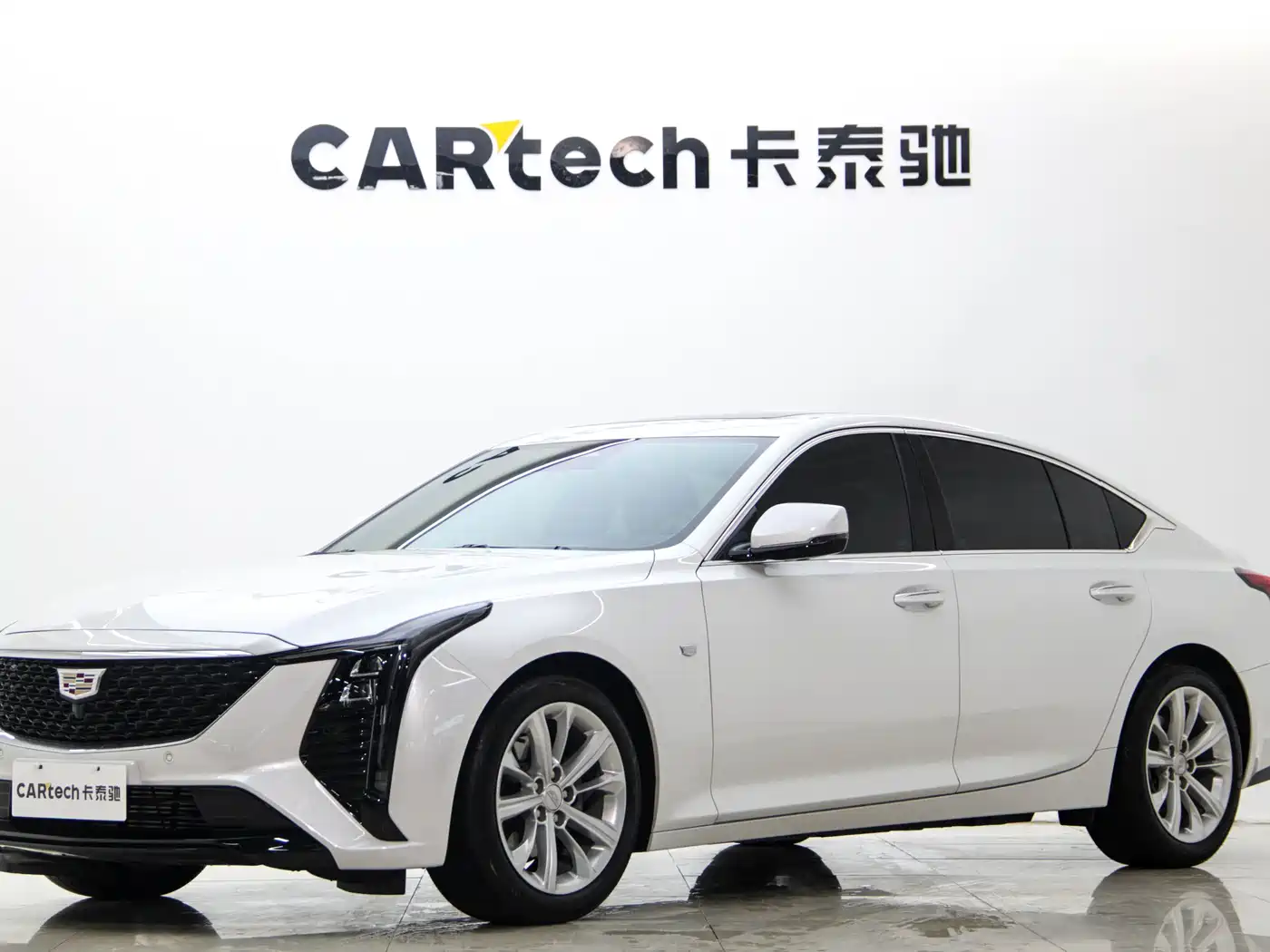 Cadillac CT5 2024 28T Luxury Model Pro
