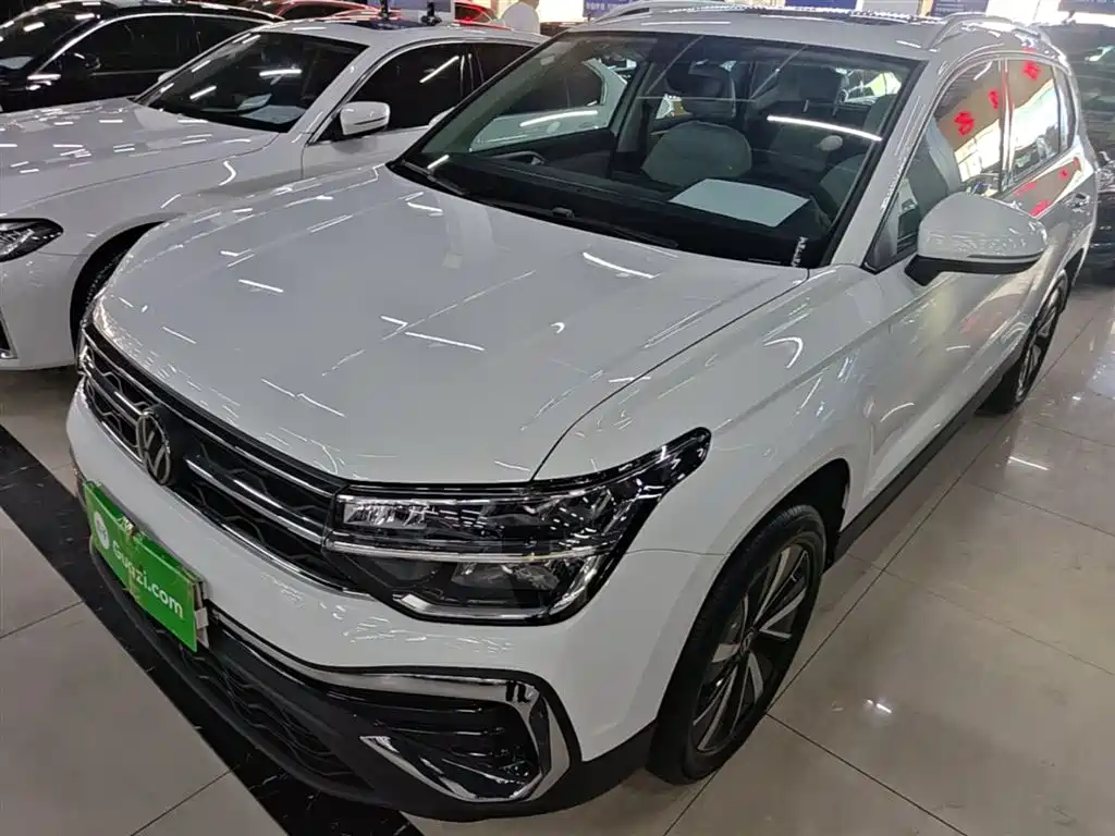 Volkswagen Tharu 2025 Model 300TSI 2WD Bright Moon Edition