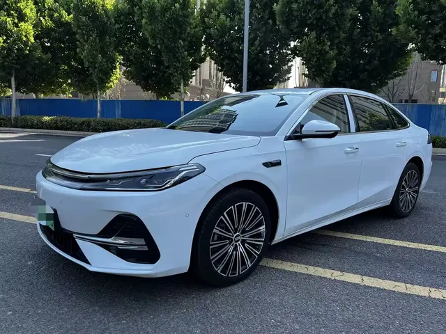 Geely Galaxy A7 2025 EM-i 150km Explorer+ Edition