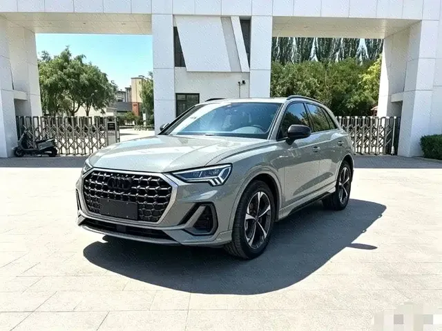 Audi Q3 2024 45 TFSI quattro Fashion Dynamic Launch Special Edition