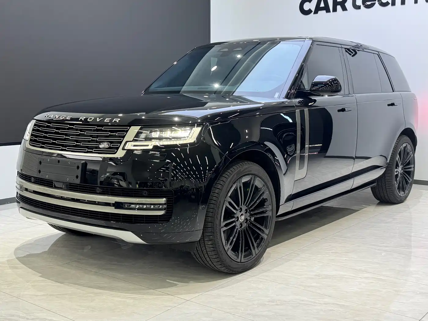 Land Rover Range Rover 2025 3.0 L6 400PS Flourishing Era Extended Wheelbase