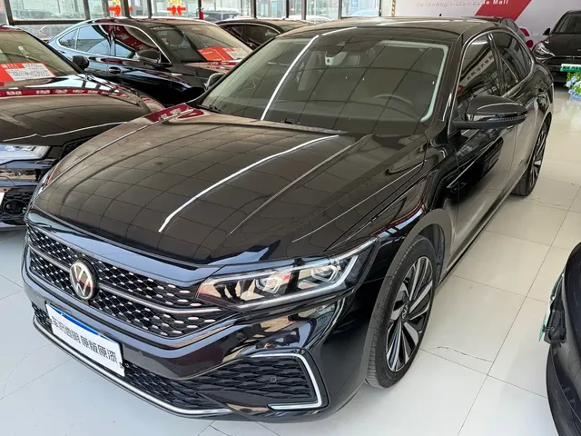 Volkswagen Passat 2022 330TSI Elite Edition