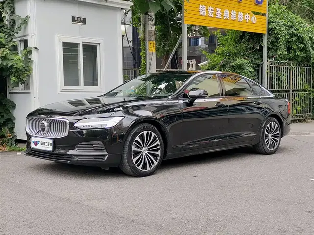 Volvo S90 Plug-in Hybrid 2023 T8 Plug-in Hybrid AWD Long Range Smart Elite Luxury