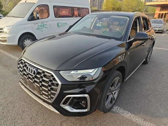 Audi Q5L 2022 45T Luxury Dynamic